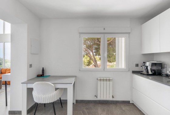 Revente - Villa - Torrevieja - Los balcones