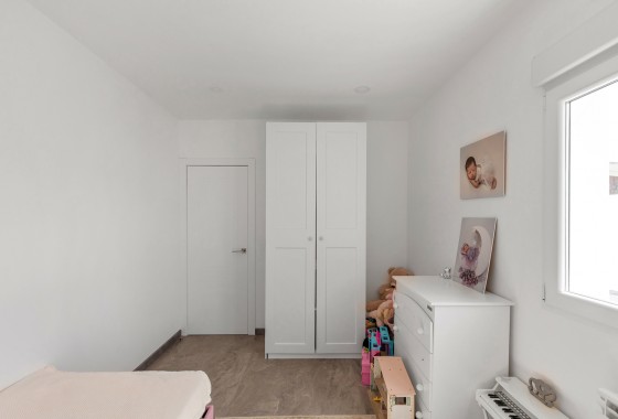 Revente - Villa - Torrevieja - Los balcones