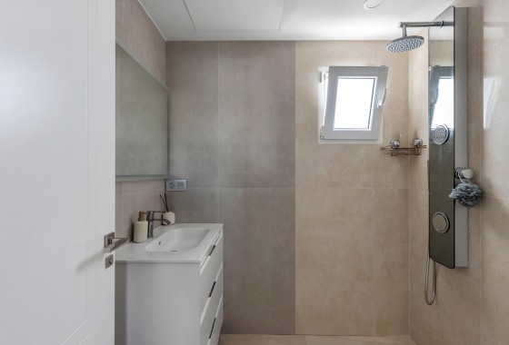 Revente - Villa - Torrevieja - Los balcones