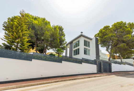Revente - Villa - Torrevieja - Los balcones