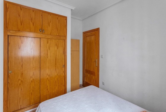 Segunda Mano - Apartamento - Torrevieja - Estacion de autobuses