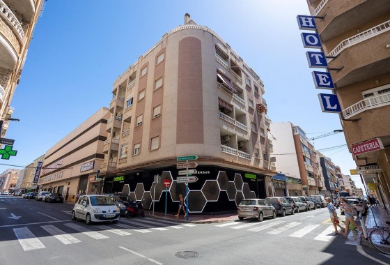 Segunda Mano - Apartamento - Torrevieja - Estacion de autobuses