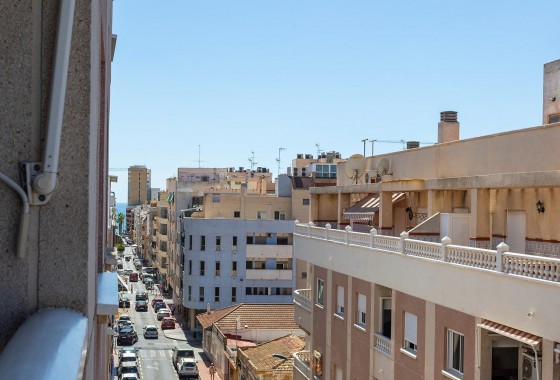 Segunda Mano - Apartamento - Torrevieja - Estacion de autobuses