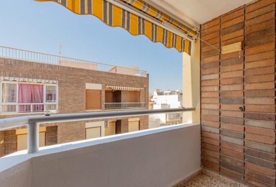 Segunda Mano - Apartamento - Torrevieja - Playa del cura