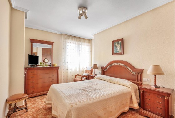 Segunda Mano - Apartamento - Torrevieja - Playa del cura