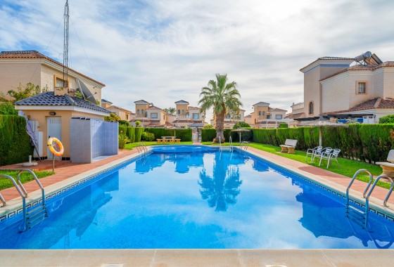 Segunda Mano - Chalet - Guardamar del Segura