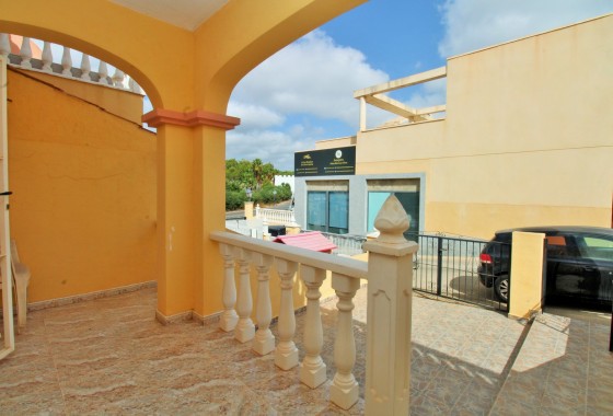 Revente - Maison mitoyenne - Villamartin