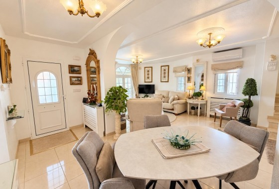 Resale - Detached Villa - Orihuela Costa