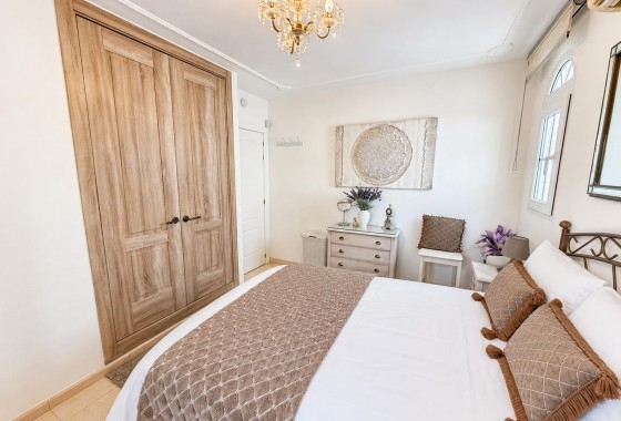 Resale - Detached Villa - Orihuela Costa