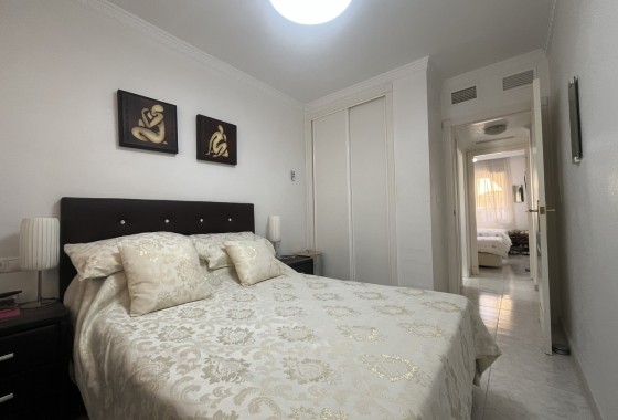 Resale - Apartamento - Algorfa