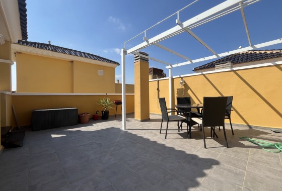 Resale - Apartamento - Algorfa