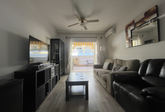 Resale - Apartamento - Algorfa