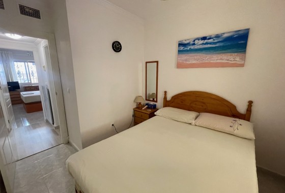 Resale - Apartamento - Algorfa