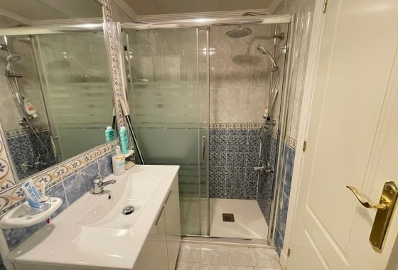 Resale - Apartamento - Algorfa