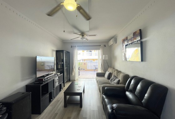 Resale - Apartamento - Algorfa