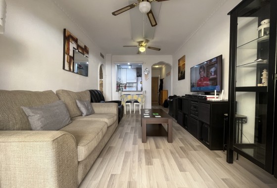 Resale - Apartamento - Algorfa