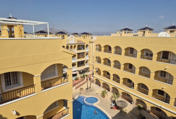 Resale - Apartamento - Algorfa