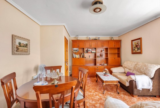 Resale - Apartment - Torrevieja - Playa del cura