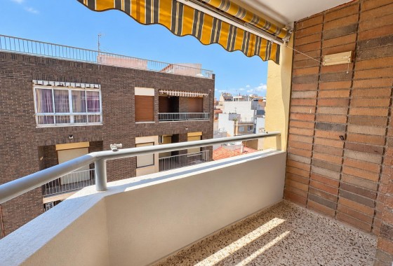 Resale - Apartment - Torrevieja - Playa del cura