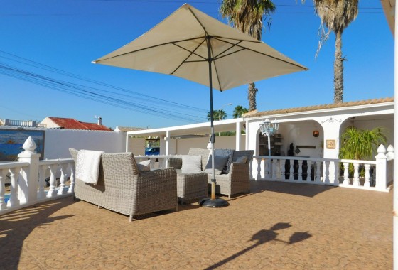 Revente - Semi - Detached Villa - Torrevieja - San Luis