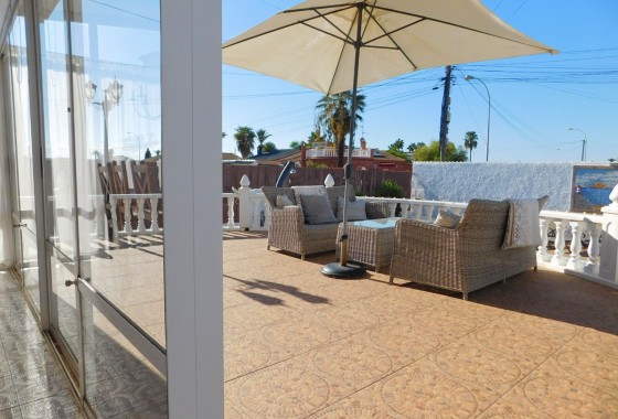Revente - Semi - Detached Villa - Torrevieja - San Luis