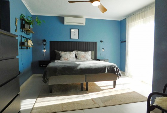 Revente - Semi - Detached Villa - Torrevieja - San Luis