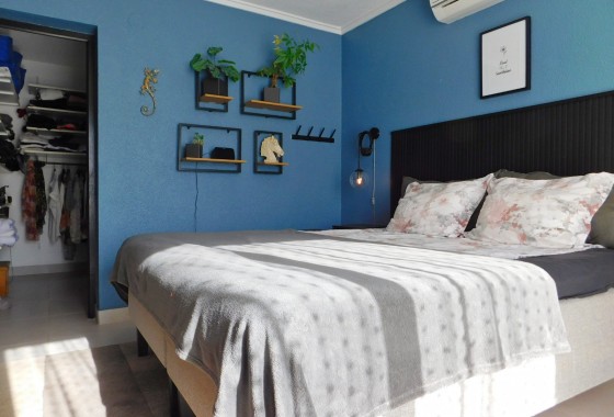 Revente - Semi - Detached Villa - Torrevieja - San Luis