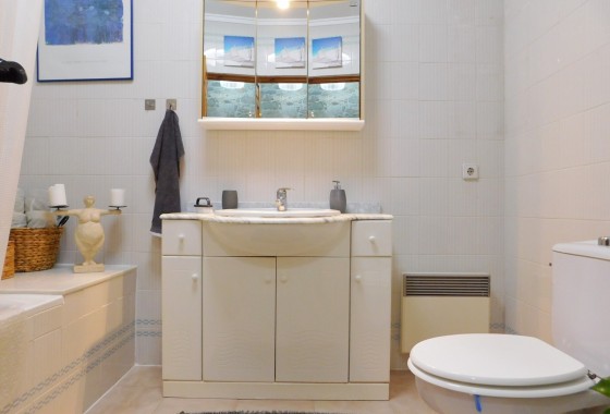 Revente - Semi - Detached Villa - Torrevieja - San Luis