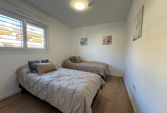 Revente - Appartement - Pilar de la Horadada - RioMar