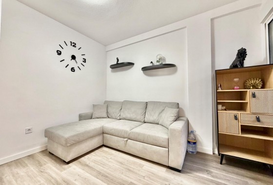 Revente - Appartement - Torrevieja - La Mata pueblo
