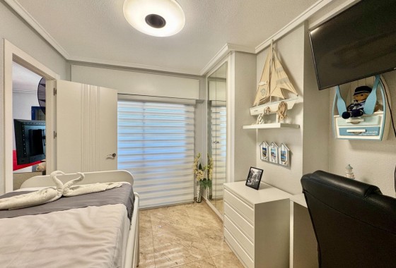 Resale - Apartment - Torrevieja - Torre la mata