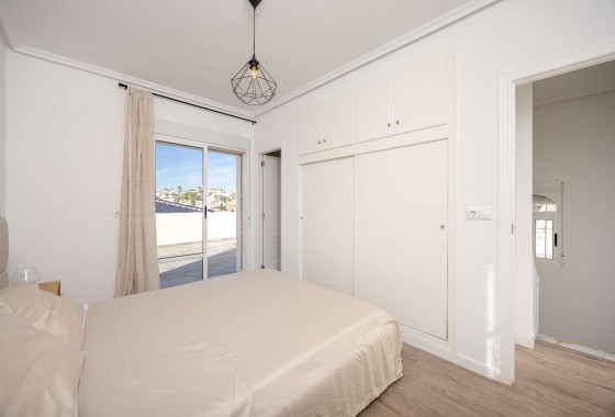 Revente - Villa - Orihuela Costa - Villamartín-Las Filipinas