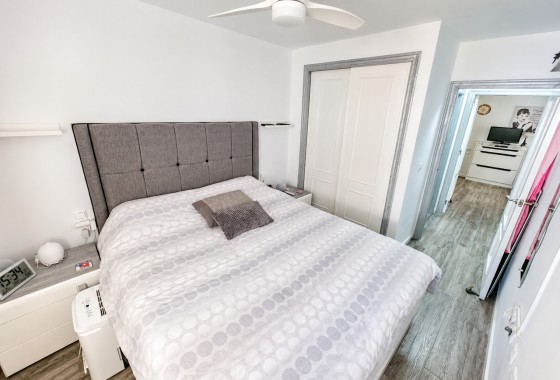 Resale - Apartment - Vistabella Golf