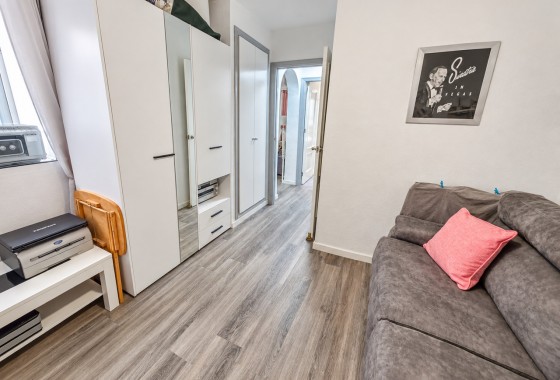 Resale - Apartment - Vistabella Golf