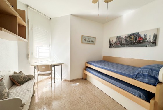 Revente - Apartment / Duplex - Orihuela Costa - Campoamor
