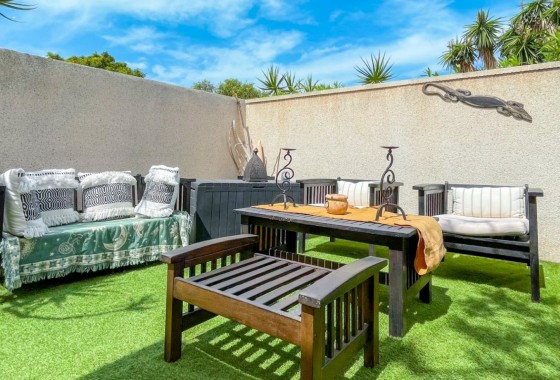 Revente - Maison mitoyenne - Torrevieja - La Siesta - El Salado -  Torreta