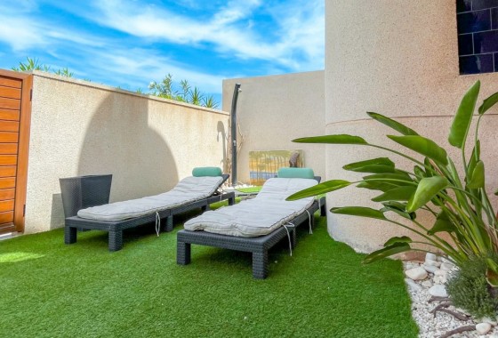 Revente - Maison mitoyenne - Torrevieja - La Siesta - El Salado -  Torreta