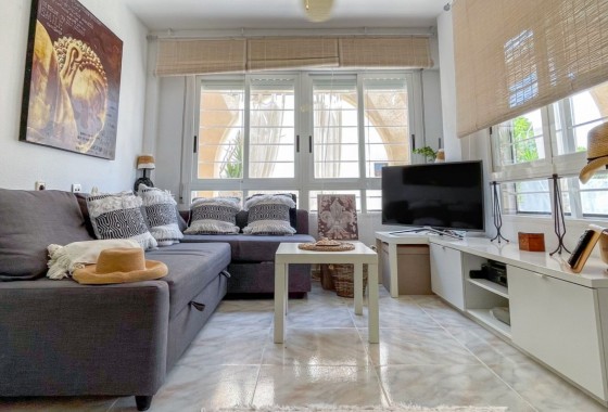 Revente - Maison mitoyenne - Torrevieja - La Siesta - El Salado -  Torreta