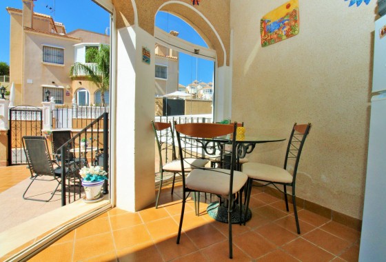 Resale - Townhouse - Villamartin