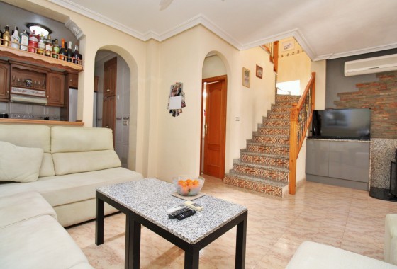 Resale - Townhouse - Villamartin
