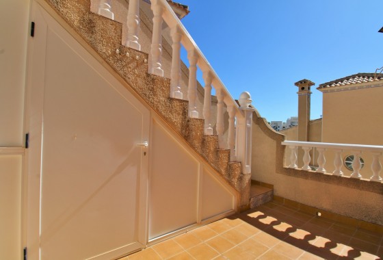 Resale - Townhouse - Villamartin