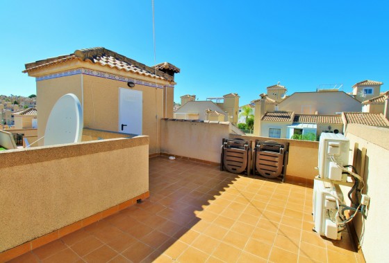 Resale - Townhouse - Villamartin