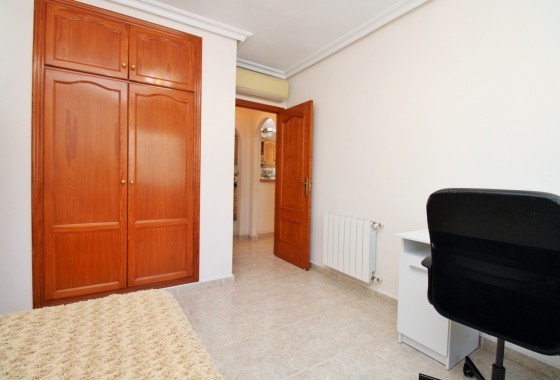 Resale - Detached Villa - Villamartin