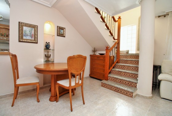 Resale - Detached Villa - Villamartin