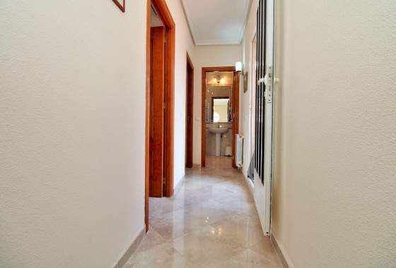 Resale - Detached Villa - Villamartin