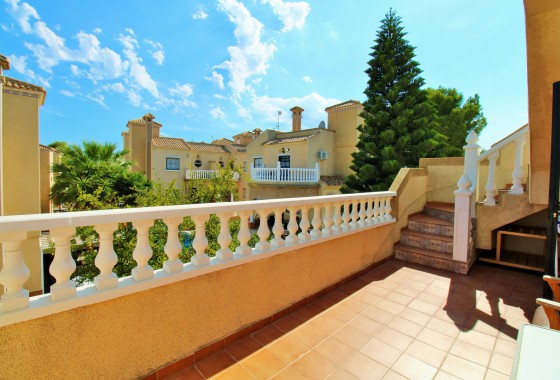 Resale - Detached Villa - Villamartin