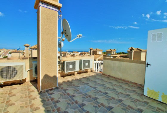 Resale - Detached Villa - Villamartin
