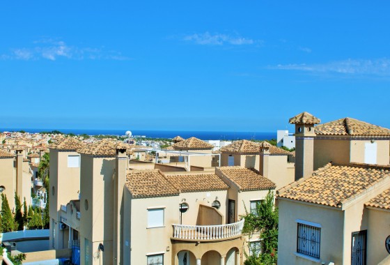 Resale - Detached Villa - Villamartin
