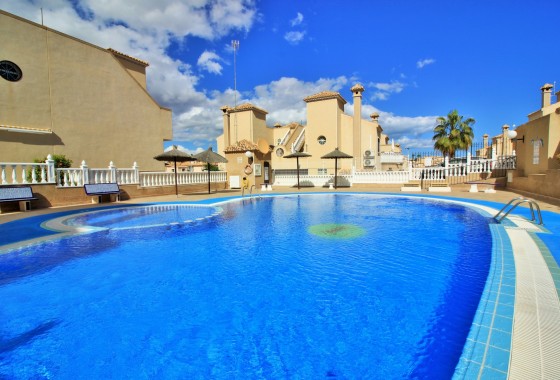 Resale - Detached Villa - Villamartin