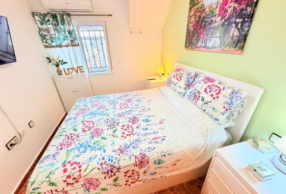Resale - Apartment - Los Montesinos - La herrada